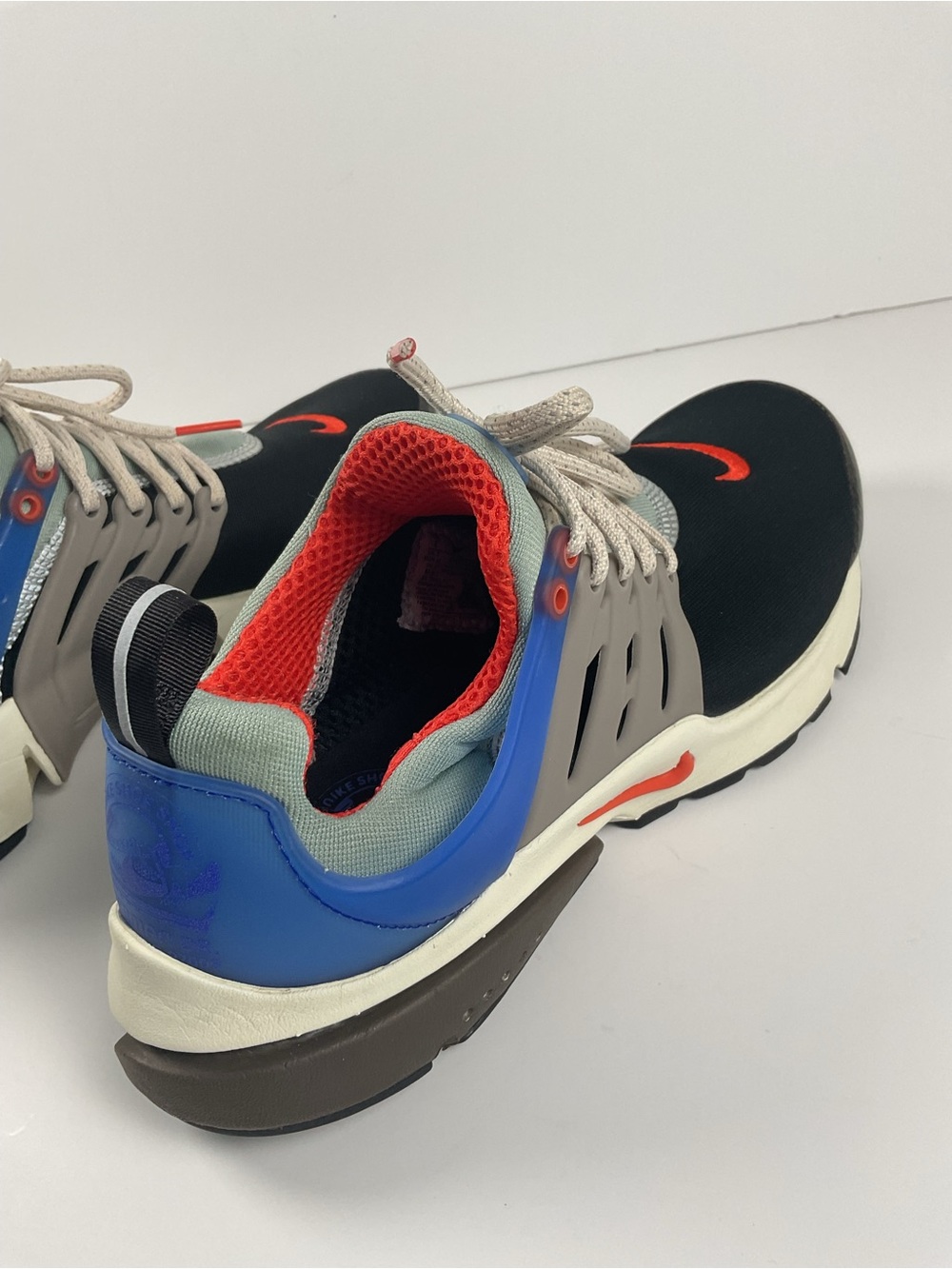 Nike Air Presto Black Red Blue Running Shoes Men’s Size 8 - Picture 7 of 9